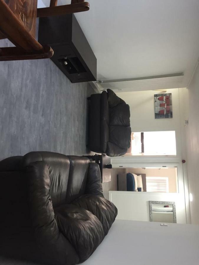 Sama'S Stylish Room 3 Manchester Exterior foto